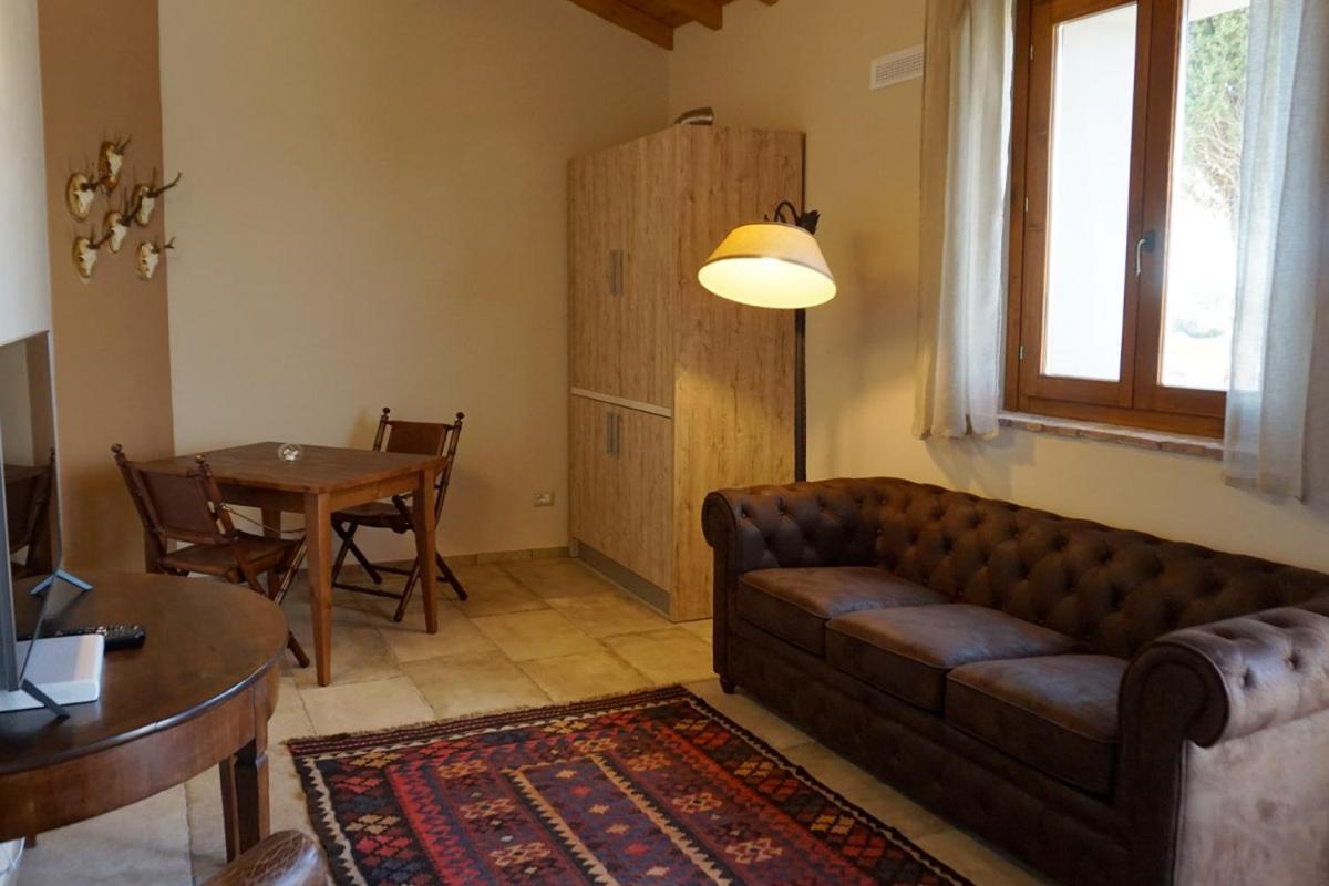 Agriturismo Cheloni Guasticce 외부 사진